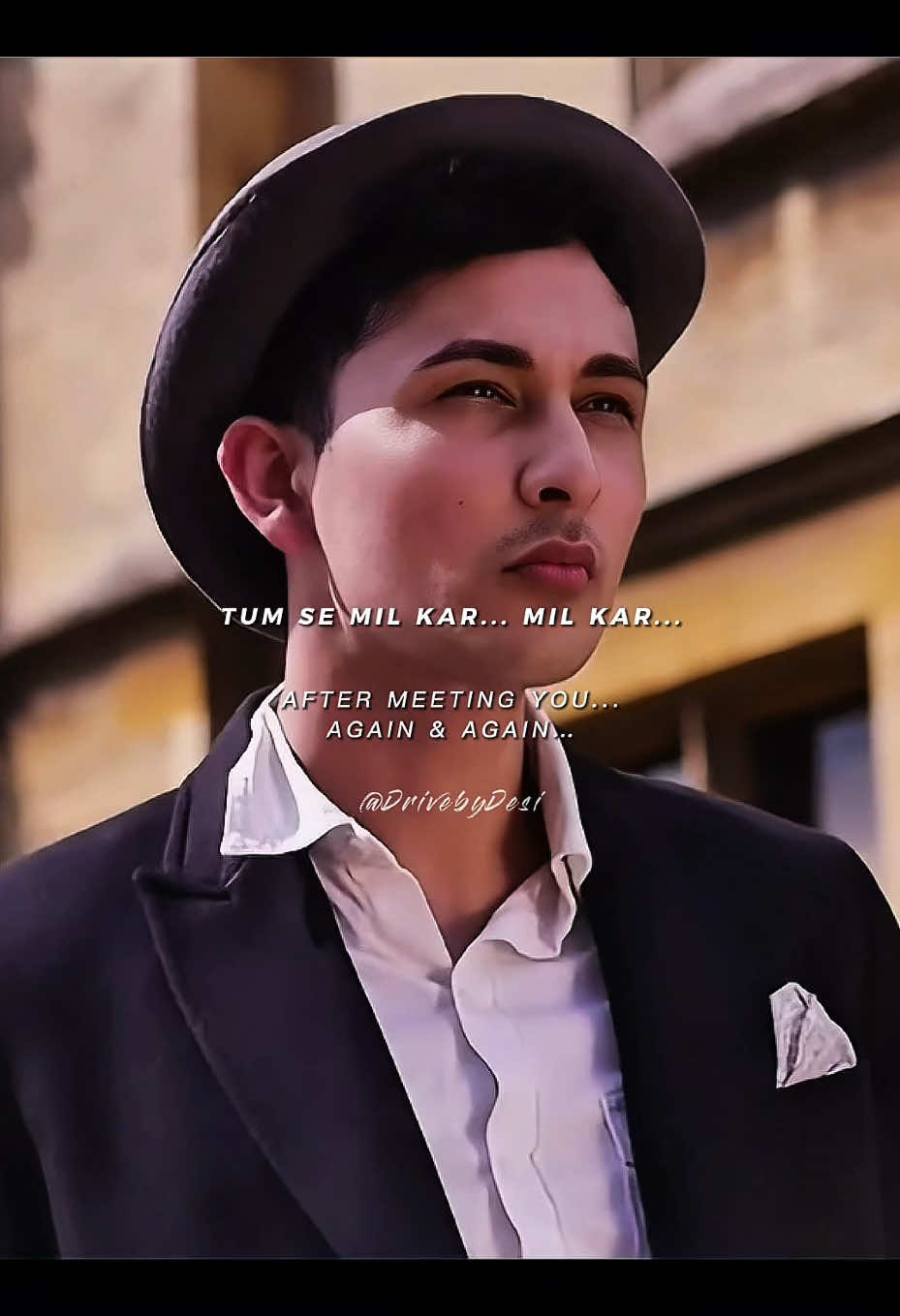Real ones know this tune>>> #dheere #zackknight #kumarsanu #desi #desifyp #punjabi #pakistani #indian  #browngirl #edit #aesthetics #lyricvideo #desiaesthetic #❤️ 