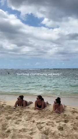 Boring?!? We make the best out of every day !! So thankful for my girls that are always down to take the kids on adventures 🏝️🌸🌊🐚🧜🏽‍♀️  #girls #trend #relatable #sahm #sahmlife #motherhood #friendship #fyppp 