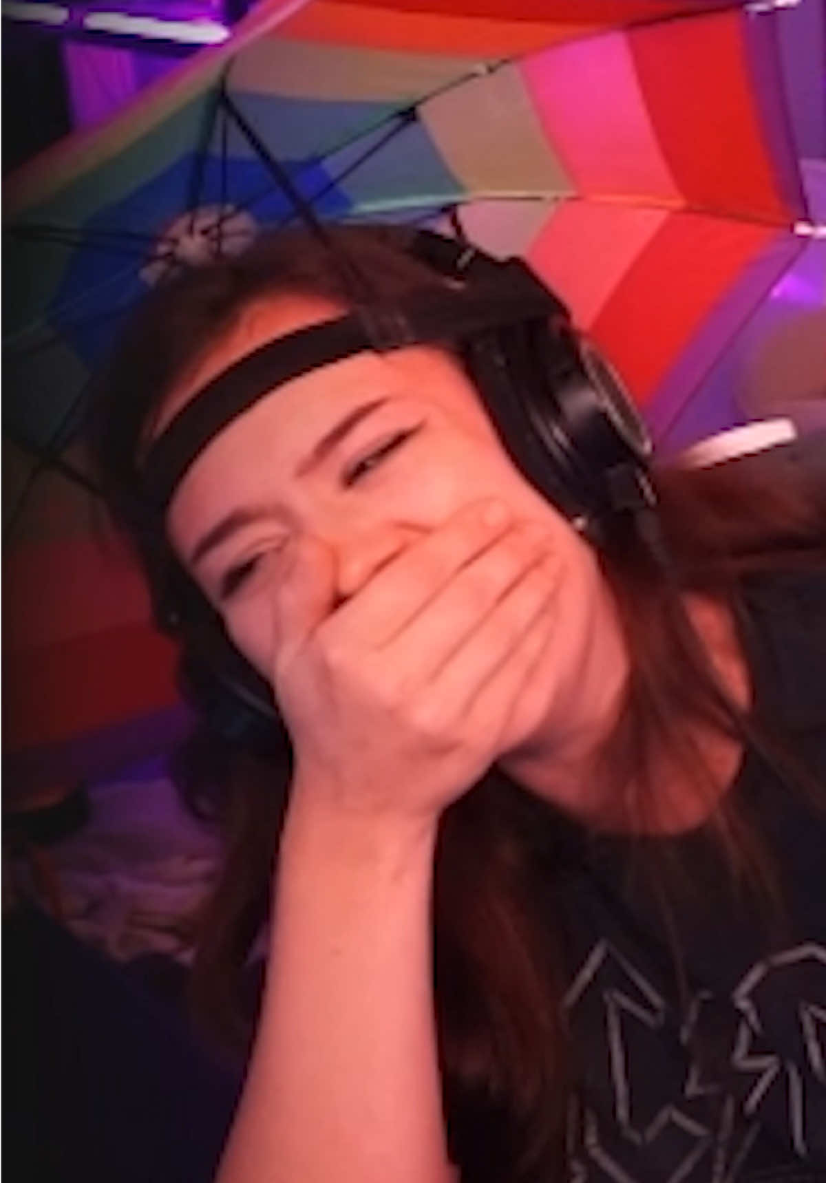 Meteorologist and storm chaser Beth at your service. Brkout last night was a lot of fun I hope you liked my umbrella hat. Storm chasers- @GassyMexican @CletusBueford @CRREAM  #tornado #game #twitch storm 