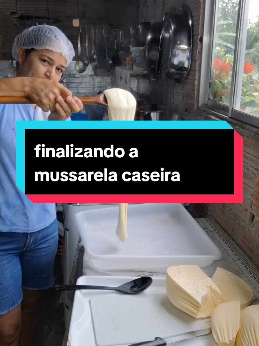 finalizando o queijo mussarela  #mussarelacaseira #minharotinanaroça #dicascasas 