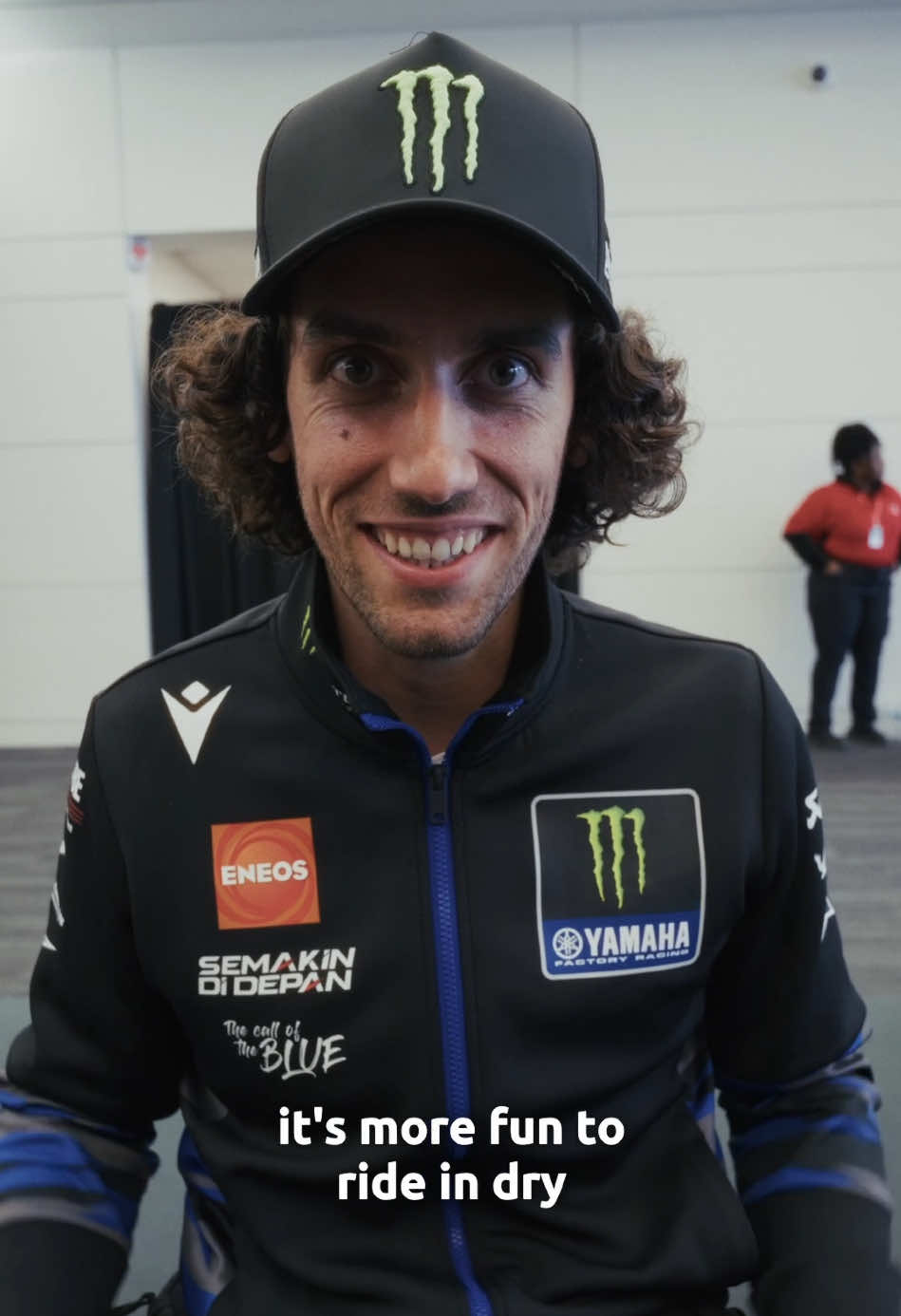 @Alex Rins feels right at home in the land of the free and the home of the brave 🦅 #MonsterYamaha | #YamahaMotoGP | #YamahaFactoryRacing | #MotoGP | #AlexRins | #Rins42 | #AR42 | #AmericasGP 