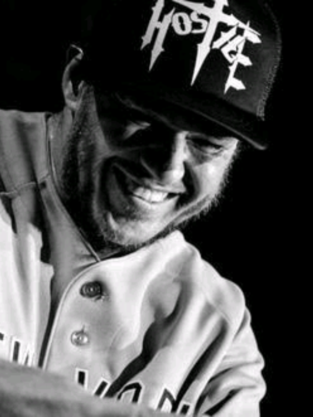 🤍 #charliebrownjr #cbjr #musica #liyrics #fyp #tipografia #vaiprofycaramba 