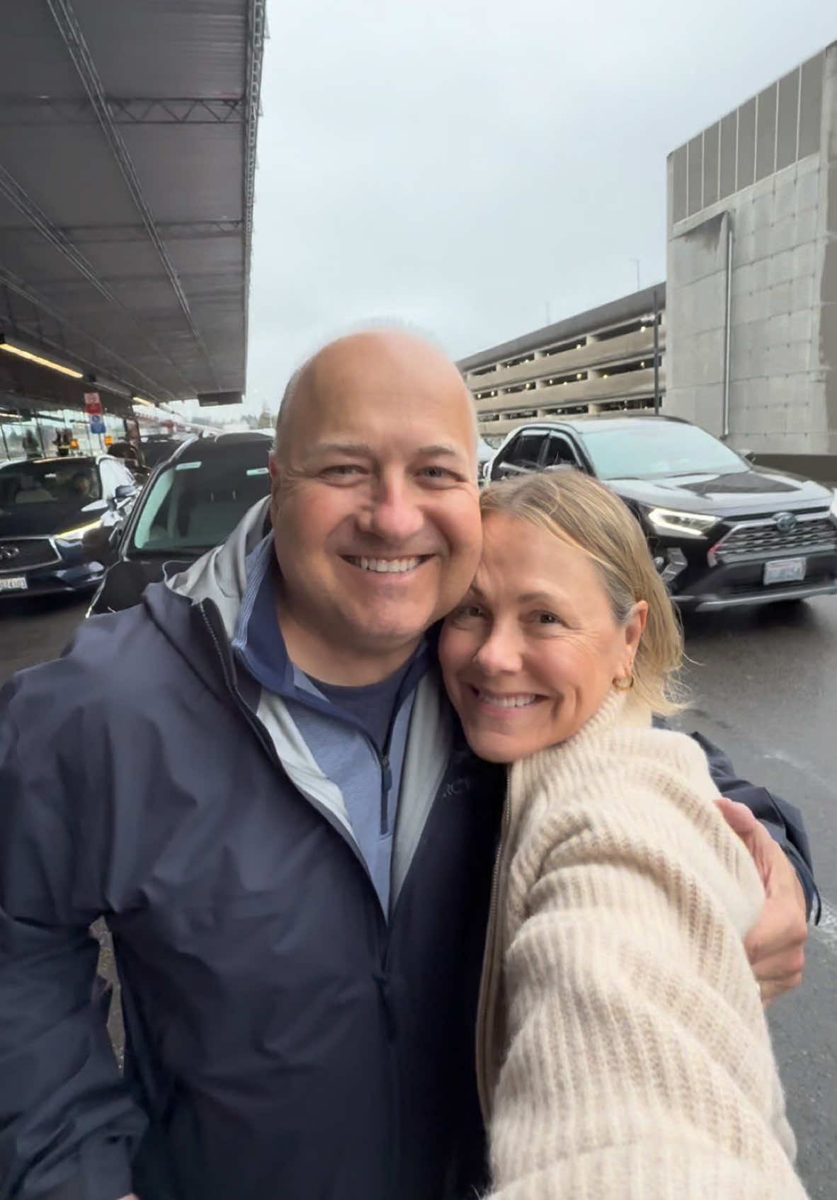 Trying things on should be a sport #shopping #WA #southcentermall #issaquah #gilmanvillage #hm 