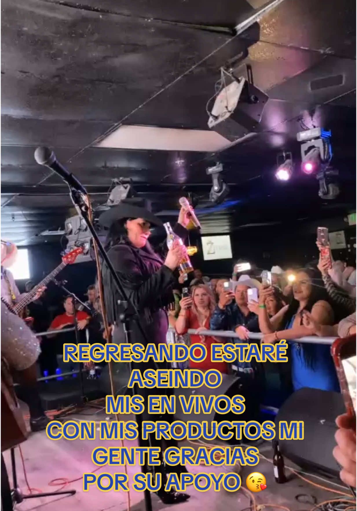 Pronto estaré asiendo nuevo en vivo en mi tienda de #bellabylilizetina0 @Lili Zetina 