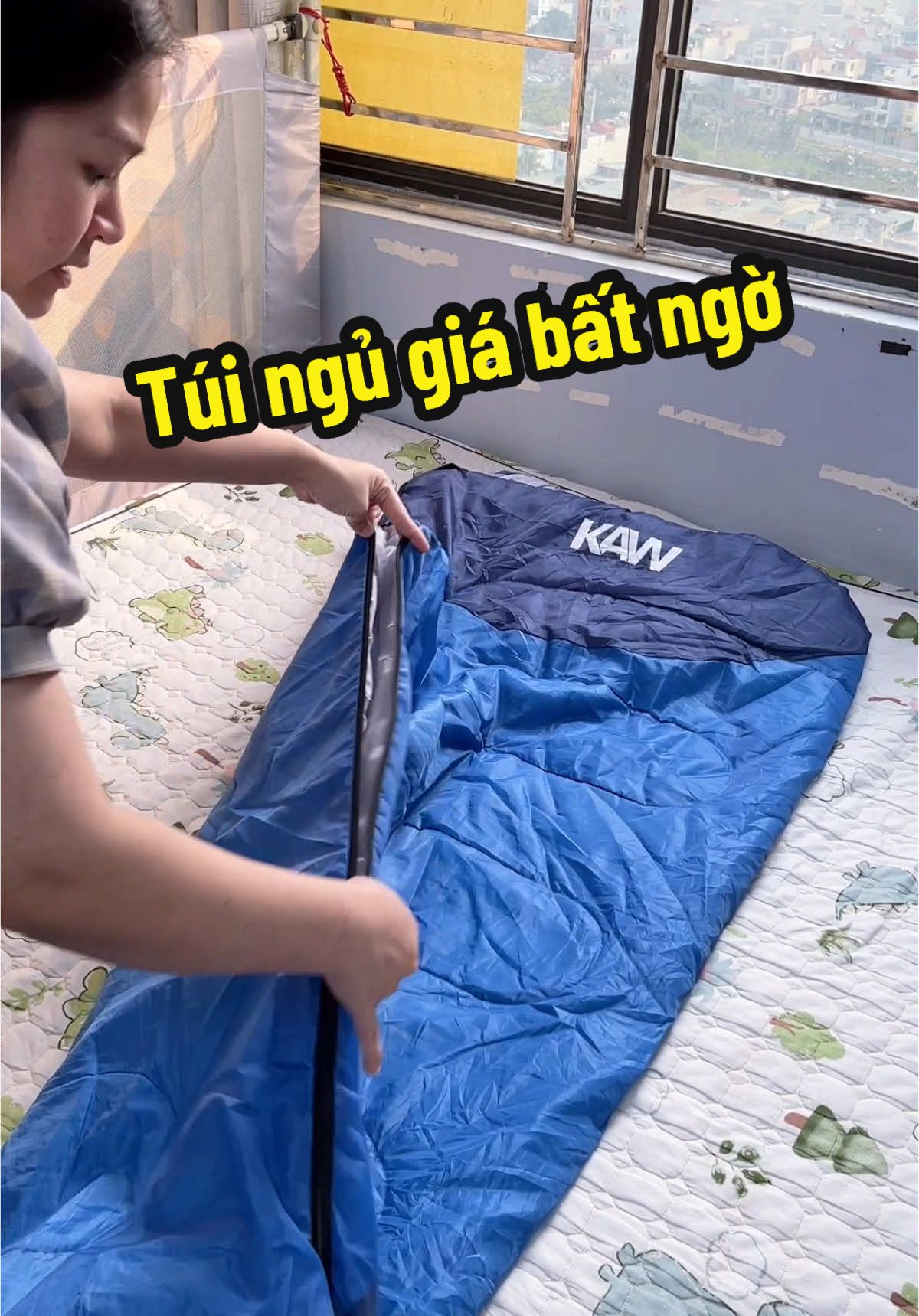 Săn sale túi ngủ nhà Kaw ngay nhé. Túi kích thước 80*180 cm #xuhuongtiktok #Kawaudiocinema #tuinguvanphong #tuingucamtrai 