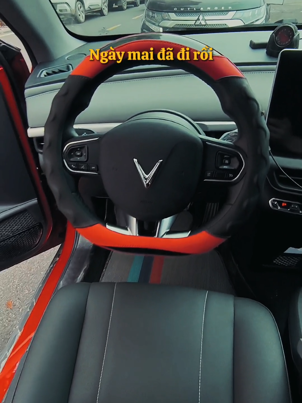 bọc vô lăng vf6 vf7 #vf7 #vf6 #bocvolang #volangvf7 #volangvf6 #bocvolangvf7 #bocvolangvf6 #oto #vin 