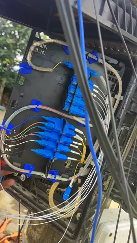 🥲🙃#naranjal_ecuador🇪🇨 #fibraoptica #wifi #internet #telecom 