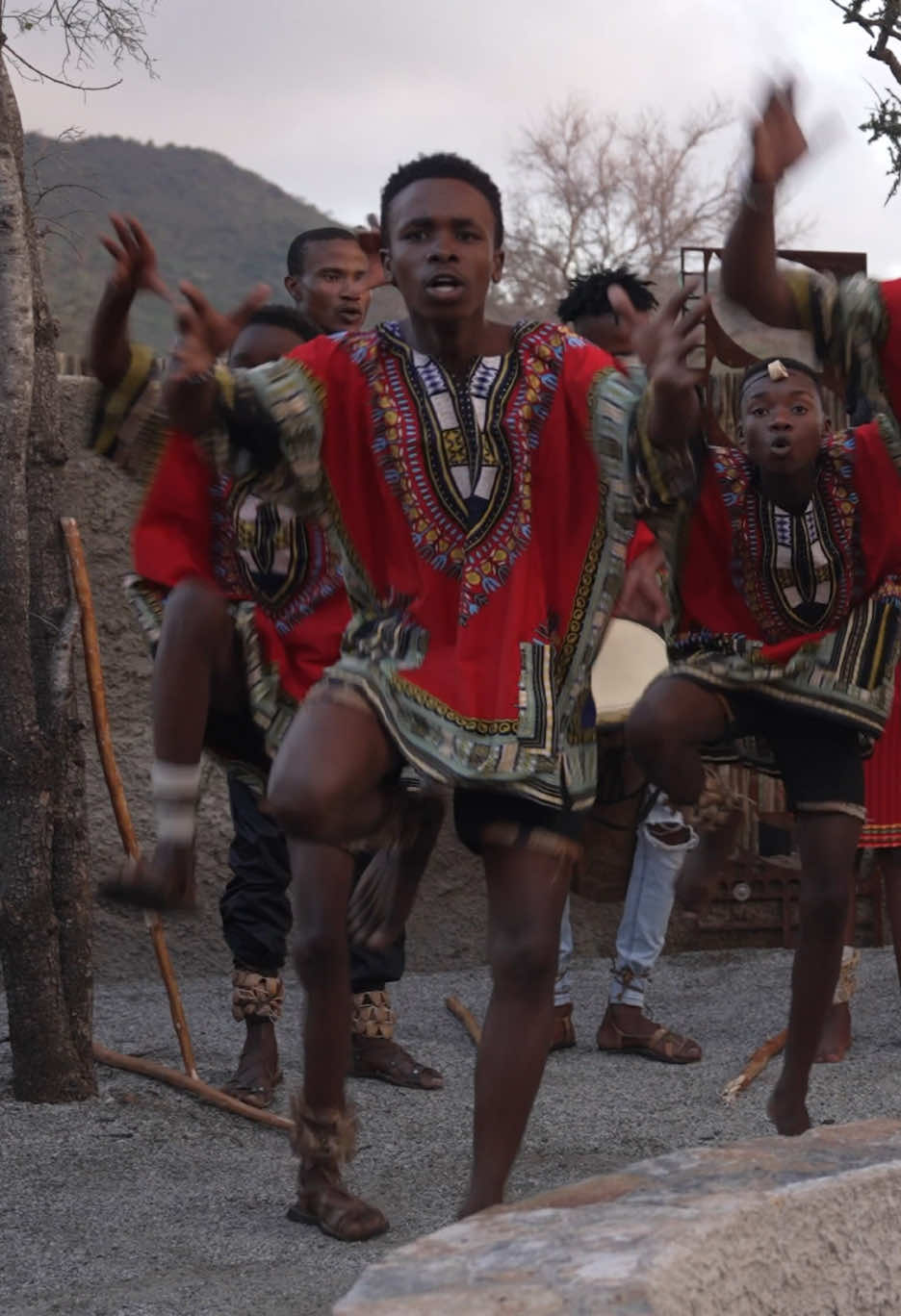 Music and dancing is a huge part of African tradition and every performance tells a story. 📖 This is what our boma nights encompass – the beauty of storytelling. In this space, we sing, dance, feast, and feel the spirit of Africa.🐘 This incredible performance was by Bakwena Ba Rabosula cultural Dance, a group from Rustenburg, South Africa. #Safari #SafariTips #SafariSouthAfrica #SafariAfrica #TravelAfrica #TravelSouthAfrica #Travel #SafariLodge #LuxuryLodge #PilanesbergNationalPark #Pilanesberg #fyp 