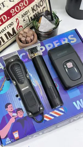 I honestly thought we all stopped trimming ourselves like thisin like year 10 #hygiene #shaving #hairtrimmer #tiktokmademebuyit 