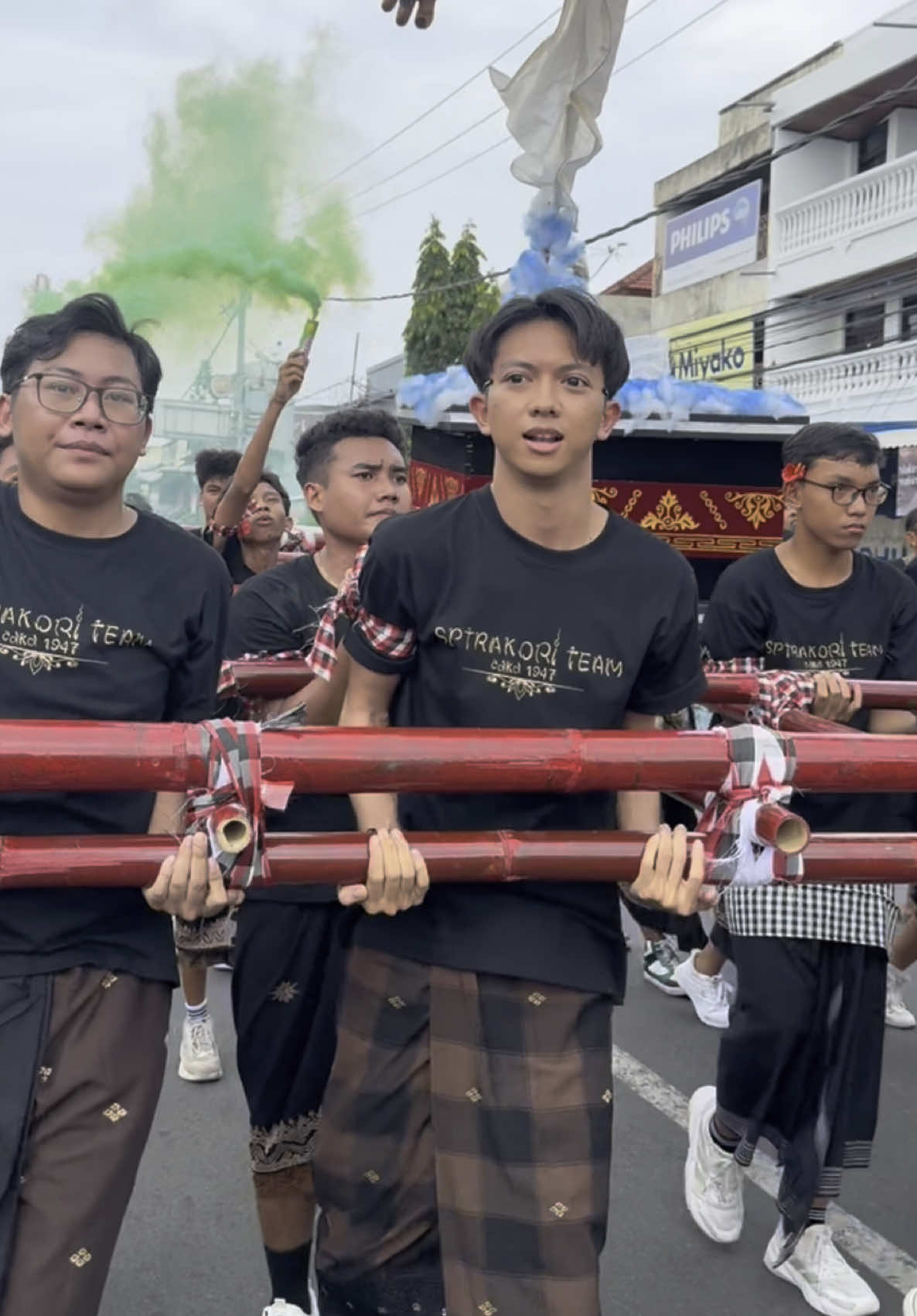 Selamat Ngerupuk semeton Bali😇🫶🏻 coba absen dulu siapa yang udah nonton Ogoh-ogoh☝🏻 #sptrakori_ #ogohogohbali 