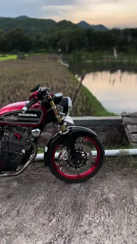 di sholawati sek cah 🤲😇#cb125se #cbdwonsize #ponorogo24jam 