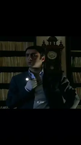 ذكاء وتخطيط العم اصلان ☠️🧠، من يعرف هذا الكتاب؟. #مراد_علمدار #العم_اصلان #مسلسل #وادي_الذئاب #ذكاء #تخطيط #اكسبلور #فولو #الشعب_الصيني_ماله_حل😂😂 #kurtlarvadisi #fyp #viral #pov #tiktok #foryou 