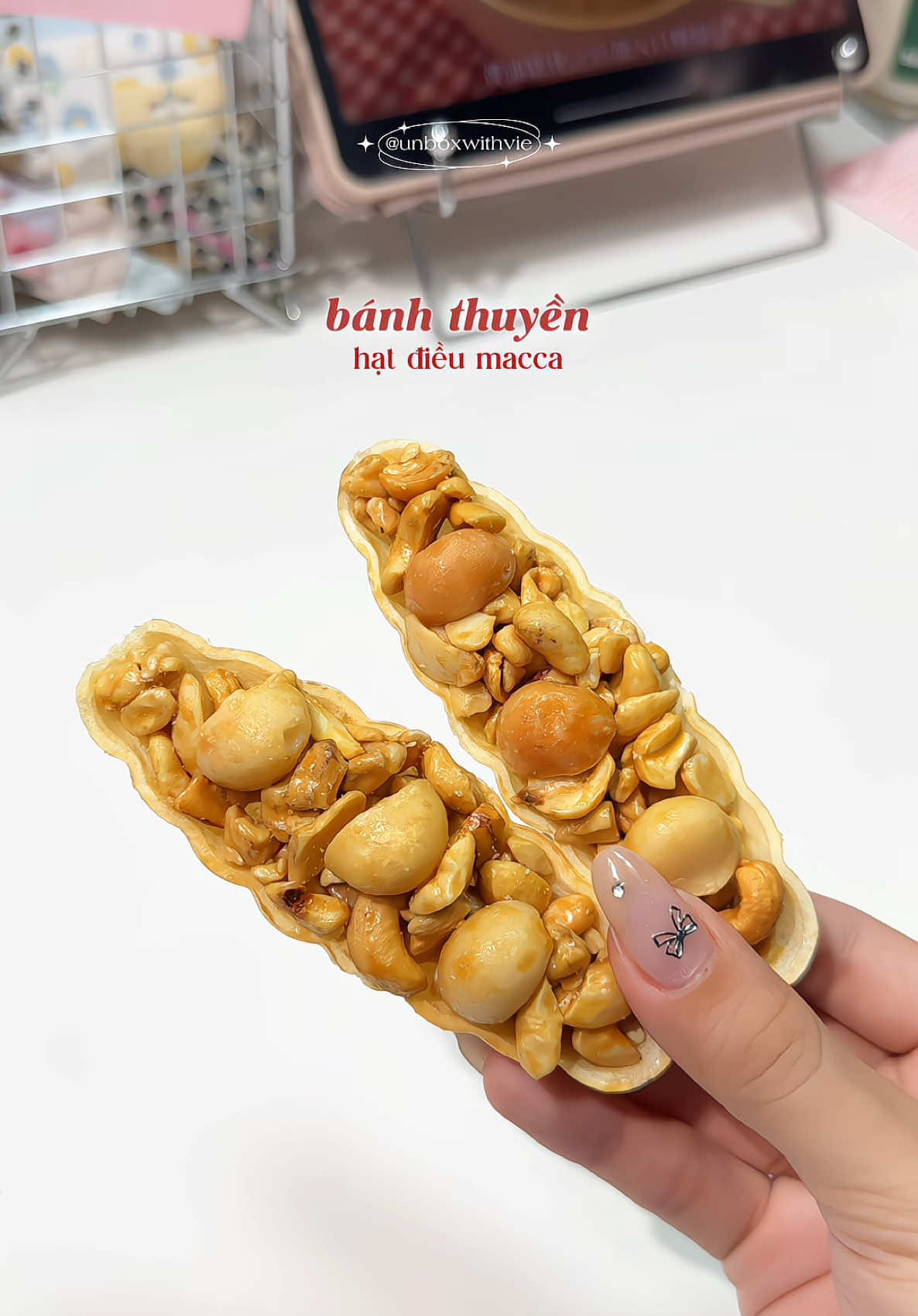 Siuuu hạt mà ko bị ngọt gắt, bùi bùi béo béo ăn cuốn vô cùng tận #unboxwithvie #xuhuong #xuhuongtiktok #viral #xh #unbox #gonuts #banhthuyenmixhat #banhthuyen #banhthuyendieumacca #banhthuyengonuts #hatdieu #macca #dinhduong #healthy #anvat #anvathealthy #muataitiktok #food 