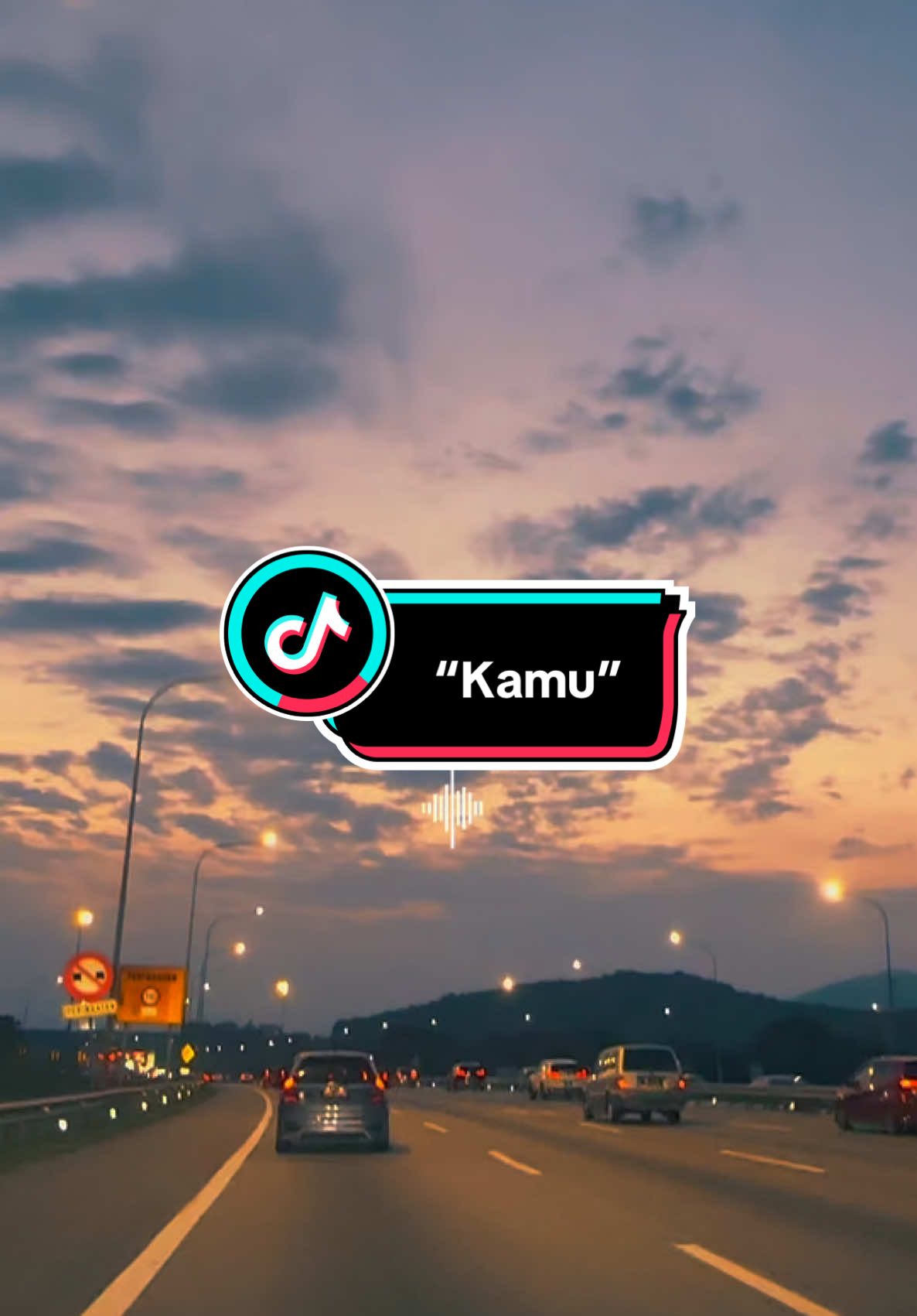 ~Kamu~ #assalamualaikum  #sahabat  #kamu  #tiktoklagu  #masukberandafyp  #fyp 