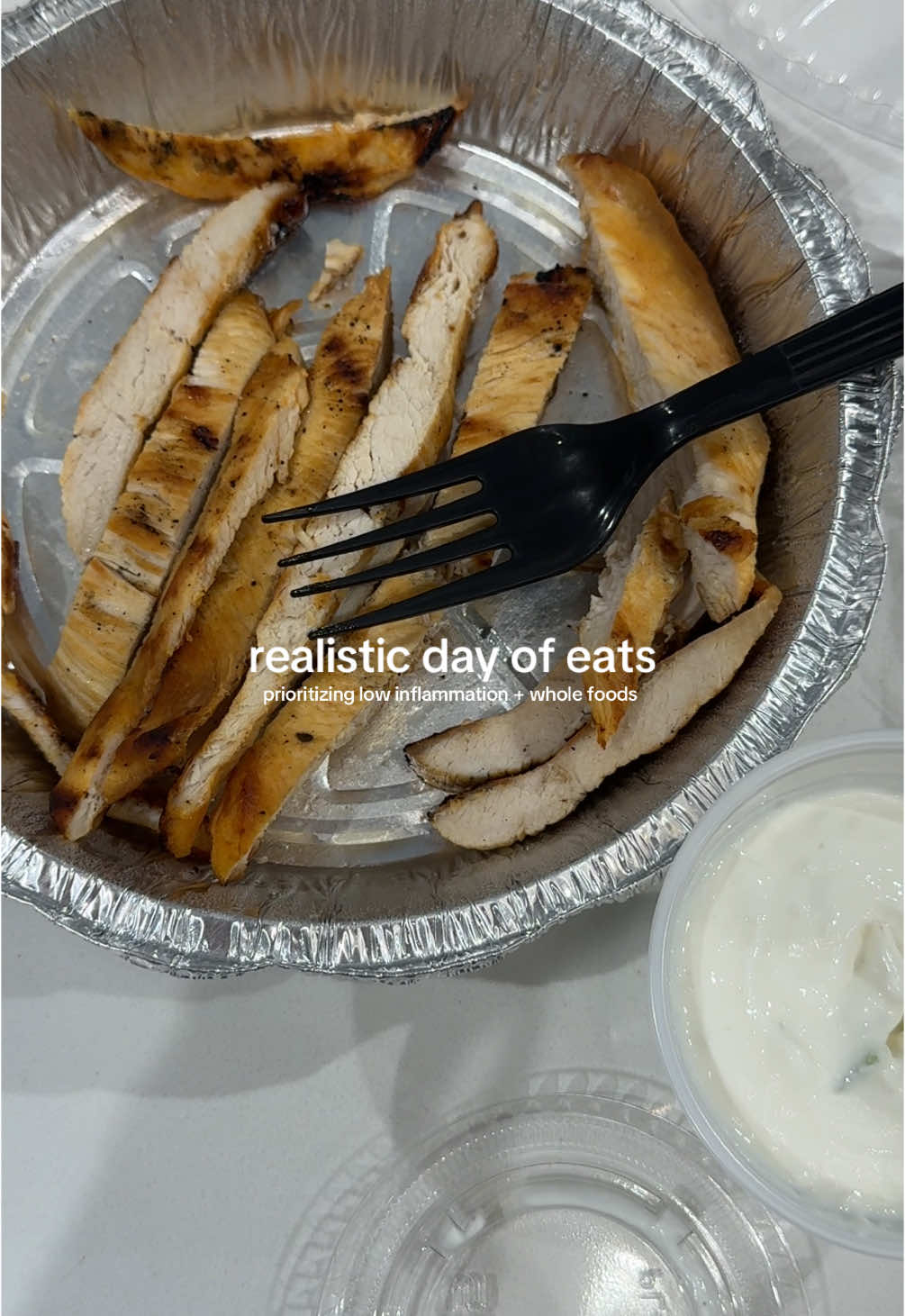 realistic day of eats on the go trying trying to be healthy & fuel my body 🫶🏼 #wieiad #whatieatinaday #realisticwhatieatinaday #realisticwieiad #fyp #healthy #autoimmunedisease #whatiate #fooddiary #onthego 