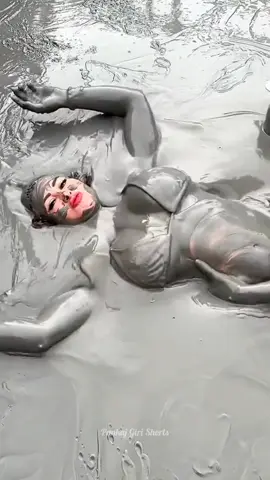 Volcanic Mud Bath For Skin | #foryou #foryoupage #saudiarabia #Uae #qatar #usa #britain #canada #uk #unitedkingdom #Dhruveratheofficialshorts 