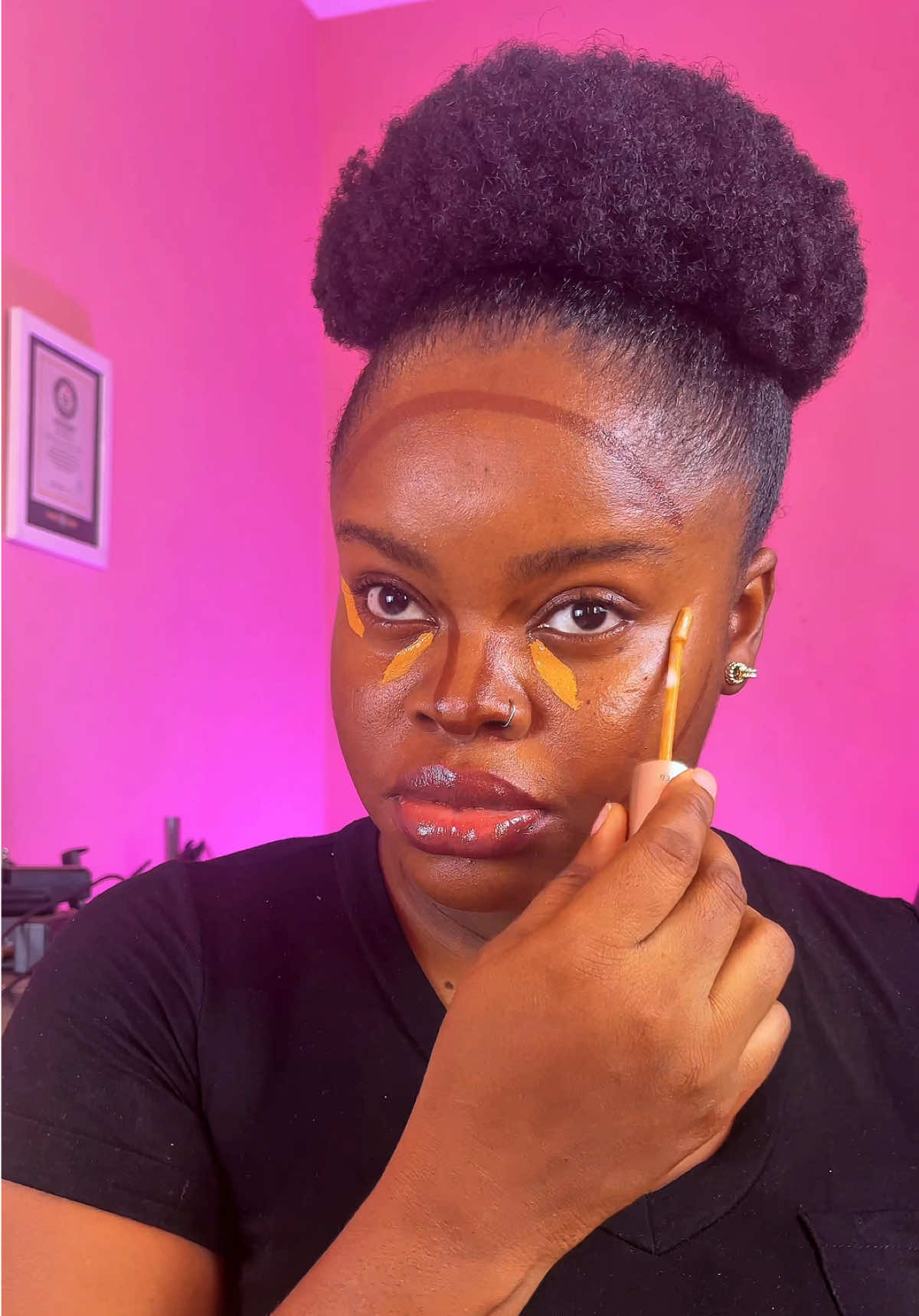 Tried the viral makeup tutorial  #makeuphacks #makeupchallenge #makeuptutorials 
