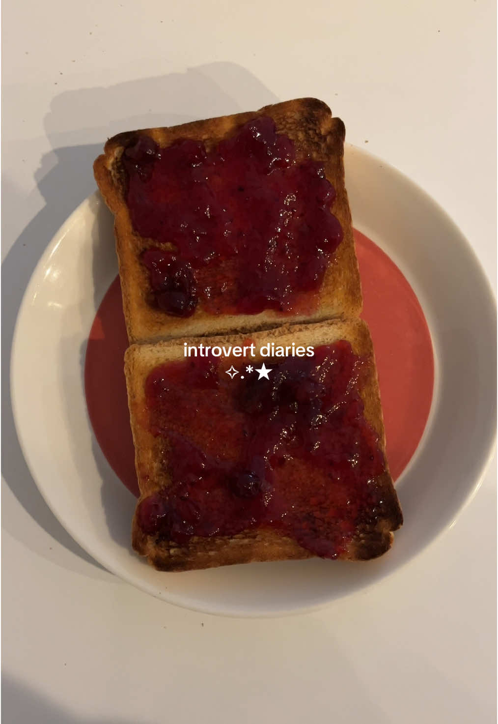 cold and wet day🧣🌧️💨 #videodiary #digitaldiary #diary #romanticizeyourlife #dailydiary #cozy #aesthetic #pinterestaesthetic #foryou #fyp #blowup? 