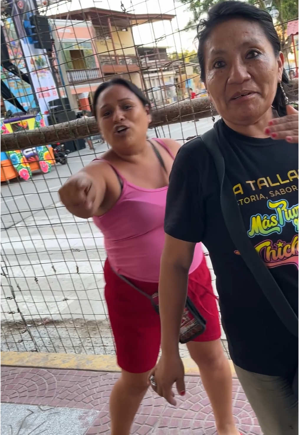 Por fin besaron a mi capibara por 500 soles 🤯 en catacaos #piuraperu #paratiiiiiiiiiiiiiiiiiiiiiiiiiiiiiii #viral_video #humor @CAPIBARA PIURA 
