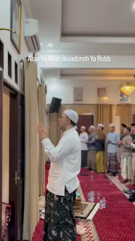 masyaallah alhamdulillah h-2 lebaran #habibalizainalabidin #majelisazzahirofficial #habibalizainalabidin #majelisazzahir #azzahir #azzahirpekalongan #ramadhan2025 #kanzuzsholawatpekalongan #habibbidinasegaf #lebaran 