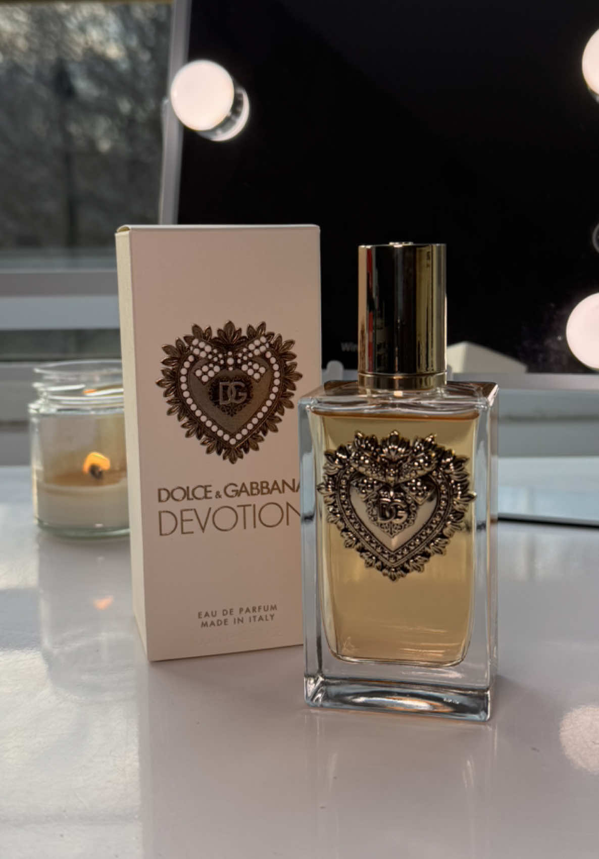 My perfume collection just got even better thanks to the luxurious scent of @Dolce & Gabbana Devotion Eau de Parfum! 🌟  This 100ml bottle is nothing short of the perfect summer fragrance. From the first spritz, I’m hit with a beautiful blend of candied citrus and fresh orange blossom, which then as the day goes on, it settles into a warm, sweet base of vanilla and musk.  The fragrance is both bold and elegant, making it perfect for day-to-night wear and I love how long-lasting it is, with just a spray or two lasting all day! Plus, the gorgeous bottle design featuring the Sacred Heart emblem adds an extra touch of luxury to my fragrance collection. ✨  Priced at £128 for the 100ml, this is the ultimate luxury treat😍 Huge thanks to @The Perfume Shop Limited and Maven Comms PR for sending this stunning scent my way, this will be coming everywhere with me this SS25. 💖  #dolceandgabanna #dolcegabbana #dolcegabannaperfume #devotionperfume #katyperry #luxuryfragrance #perfumelover #fragrancereviews #gifted #UGC #UGCcreator #theperfumeshop #perfumeunboxing #viralfragrance #viralperfume #viral #explore #ａｅｓｔｈｅｔｉｃ #dolceandgabannaperfume #dolceandgabannadevotion #dolcegabannadevotion 