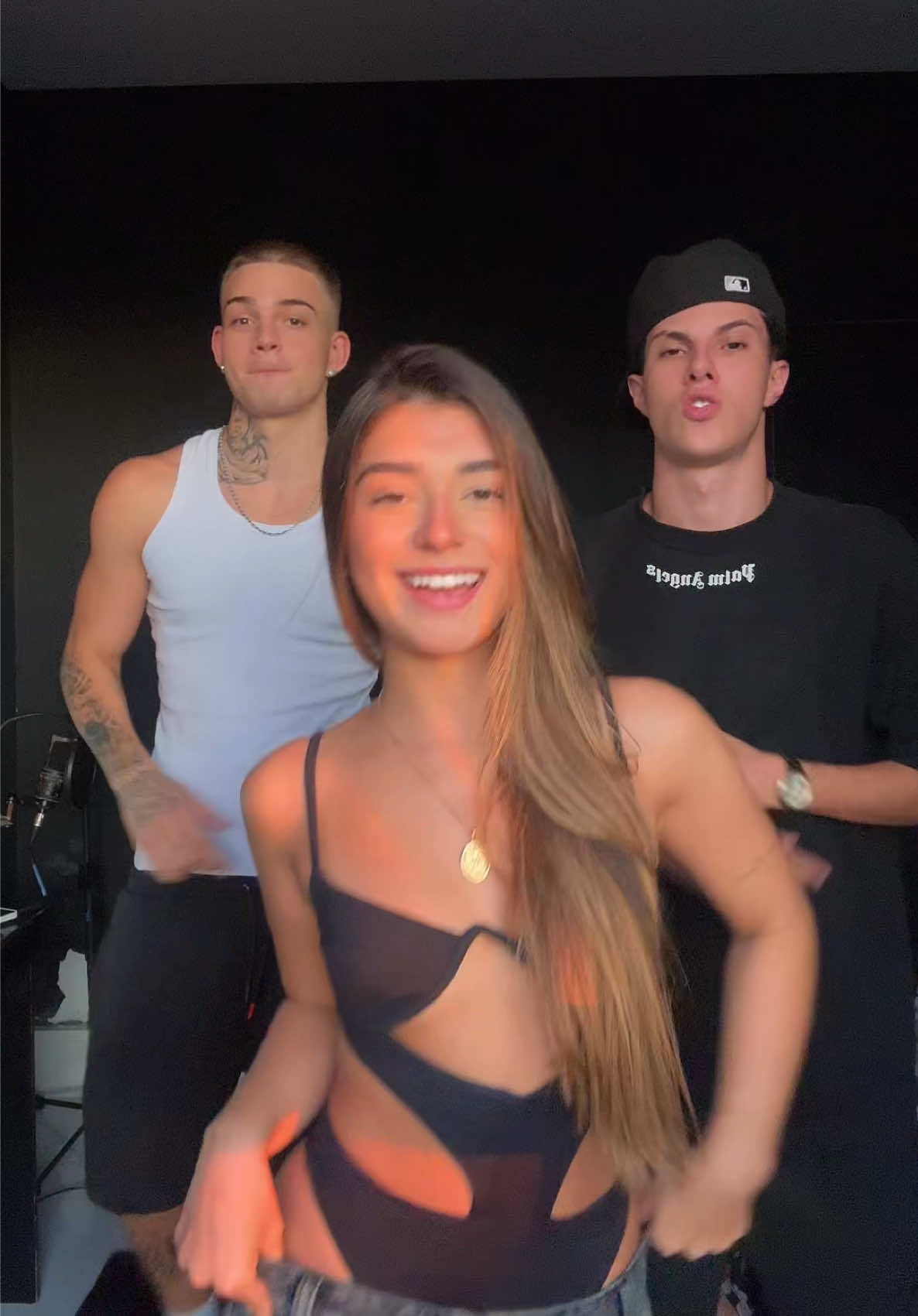 os divos meio q lacraram