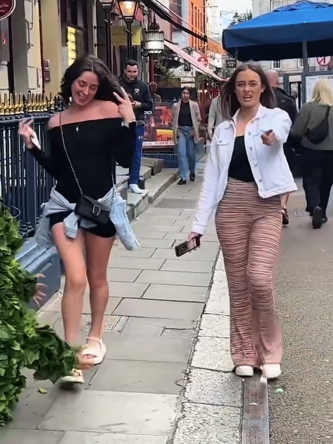 #18 Vacilou o pai alopra hein! #bushman #pegadinha #pegadinhasengraçadas #humor #engraçado #bushmanprank #funny #viral_video #fyb