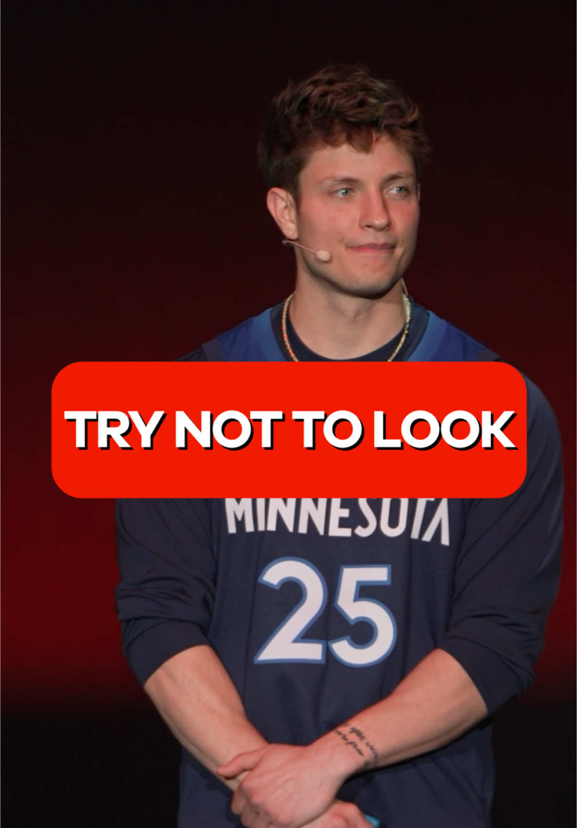 The Twin City had the TWINS out 😂👀🍈🍈 #comedy #standup #standupcomedy #funny #mattrife #crowdwork #minnesota 