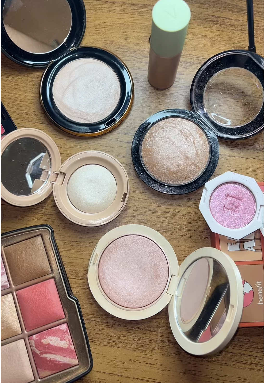 meus iluminadores favoritos e os nem tão favoritos assim ✨ #maquiagem #makeup #iluminador #highlighter #dior #lancome #mac