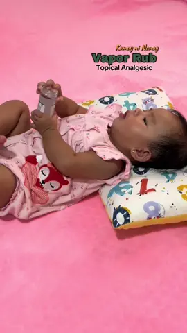 Use a baby-safe topical rub,Kamay ni Nanay Vapor Rub,to help soothe your baby’s cough 👶 #kamayninanay #kamayninanayvaporub #kamayninanaycalmingoil #cough #fyp #creatorsearchinsights 