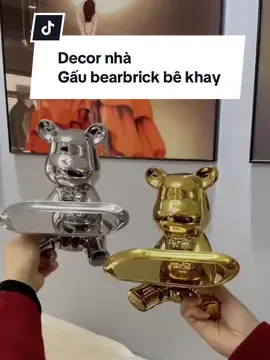 Gấu bearbrick bê khay decor tủ giày, phòng khách #gaubearbrickbekhay #gaubearbrick #gaubekhay #decortugiay #decorphongkhach #trending #fyp 