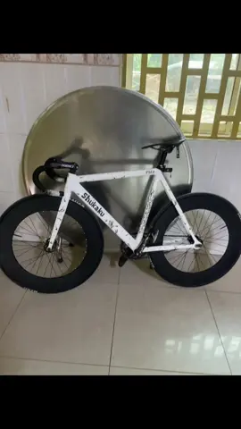 My little boy #shukaku #pizz #fixedgearcambodia🇰🇭 @VICTORY BIKE 168 