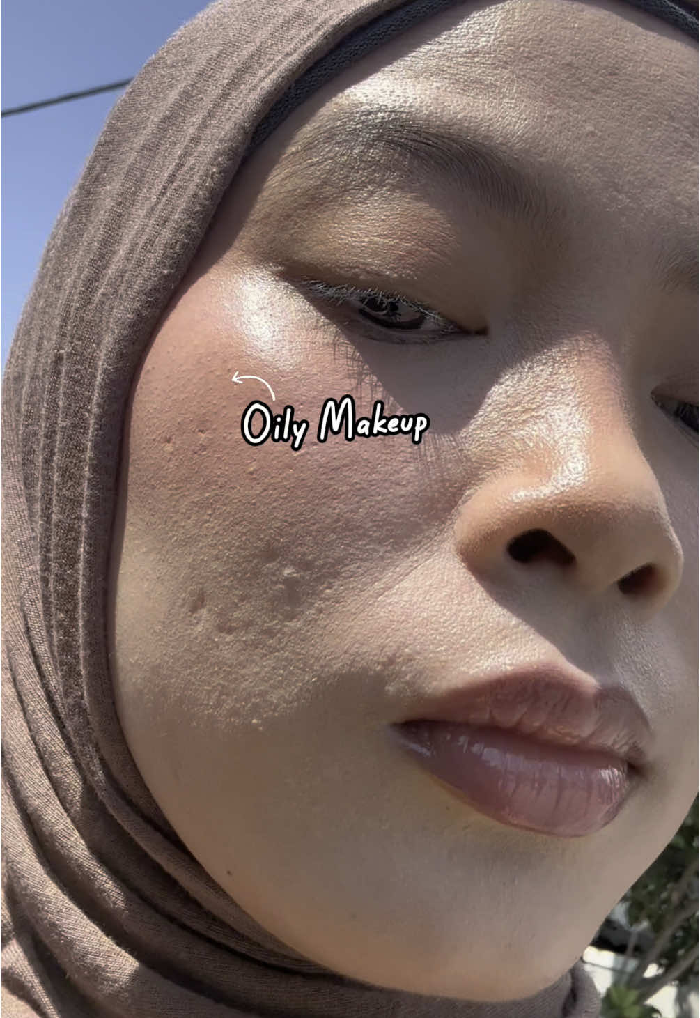 Wehh! Bestnya yang latest niii 🤭 #Sunscreen #carslanmy #sunscreenpowder #spfpowder#uvprotection #newarrivals #raya2025 #rayalook #fyp