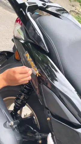 Nmax Emblem Sticker #emblem #nmaxemblem #nmaxsticker #nmaxlogo #motorcycle #motor #mayaha #nmax #loho #fyp 