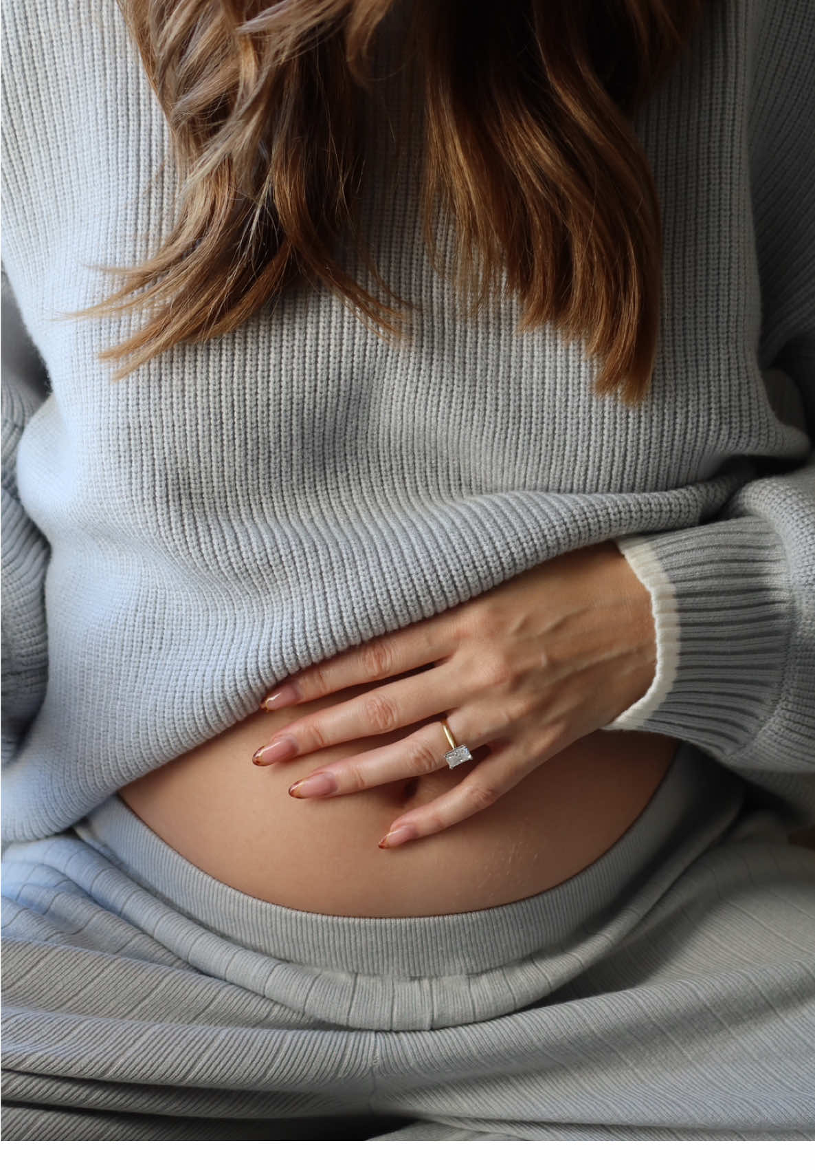 Honestly such a surreal feeling…. Until it’s on your bladder and ribs 😂 #firsttimemum #pregnancy #babytiktok #pregnancyjourney #25weeks #25weekspregnant 