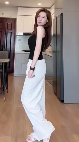 Set 2 quần đũi nhăn #quanongrong #quanongsuong #quannu #thoitrangnu #xuhuong #quanduinhan 