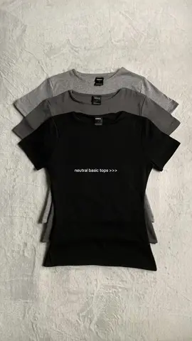 neutral basic tops, full sleeve and full length 🔛🔝 perfect for coffee and school fits 🖤 #shopatmera #merabasics #mera #merabasictop #OOTD #basictops 