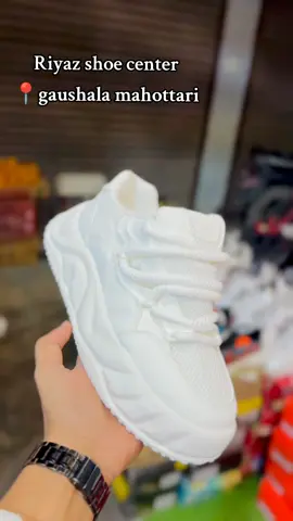 VIP 2 AVAILABLE At Riyaz shoe center #growmyaccount #viralshoes #delveryallovernepal🇳🇵 #trending #shoes #viral #1millionaudition #shoestyle #whiteshoe #gotrending 