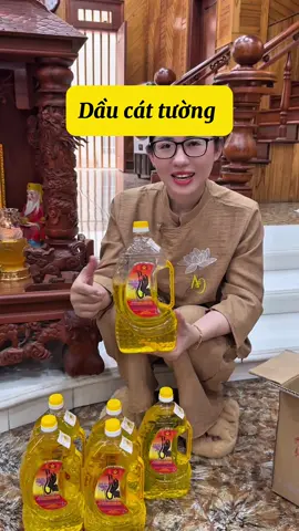 Dầu lưu ly cát tường combo 6 chai giá 294k còn được trợ phí ship tiện lợi dưex dùng , cùng lan trải nghiệm nhé #salexuanhe #daucattuong #honhitlan88 