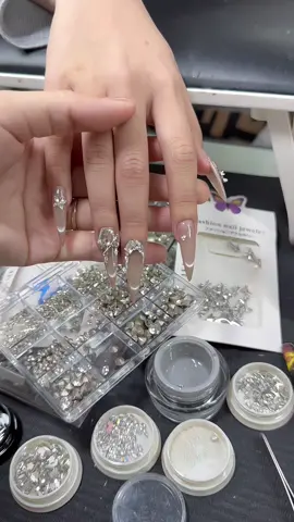 Ai mê gu này khôngg ạ#design #nail #hoameu @Hoa Mều Thái Nguyên 