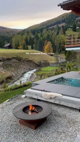 mountain therapy ✨ who'd you take to this cozy chalet in the mountains to slow down and be offline with? 