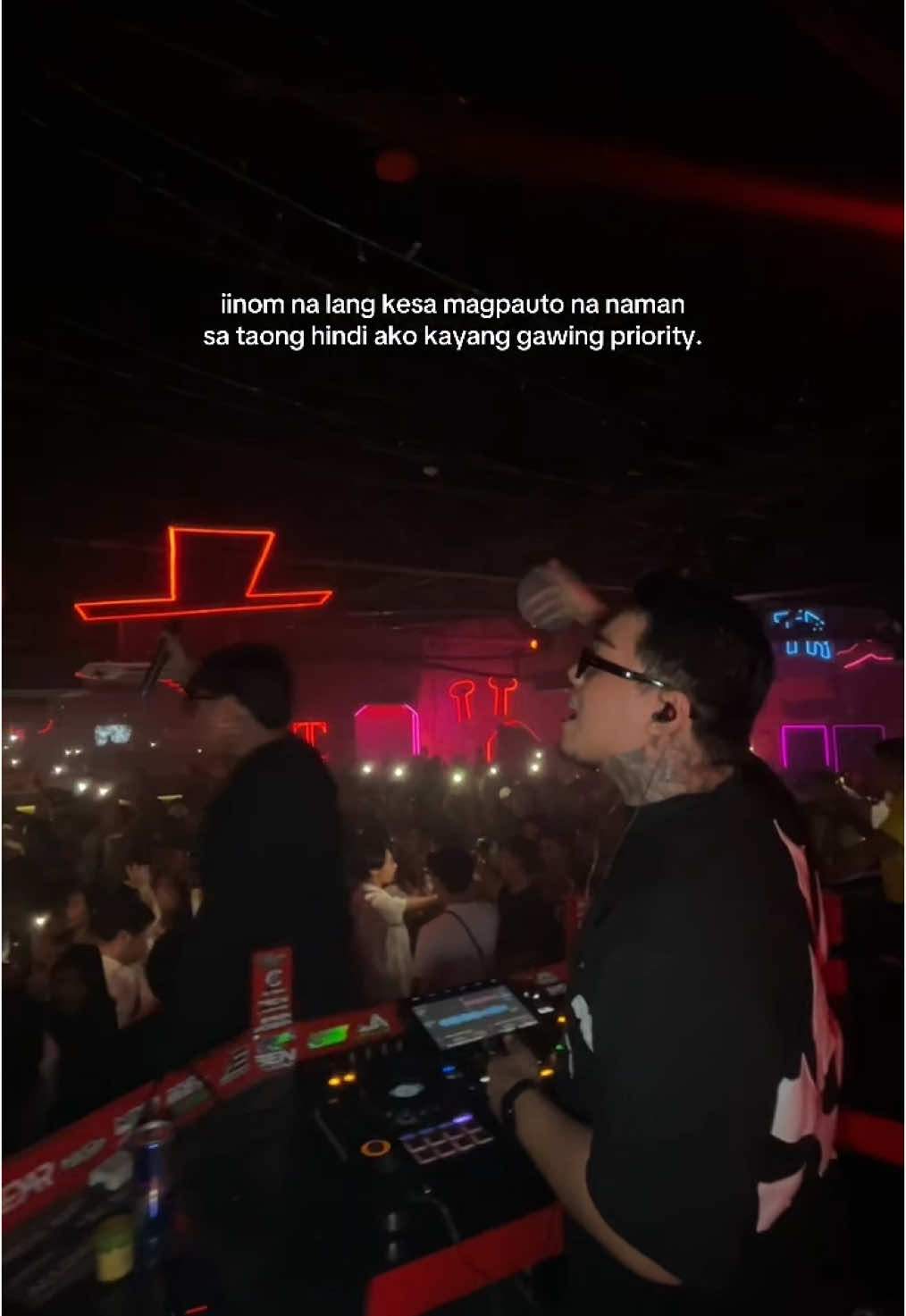 option na nga lang, hindi pa pinipili. 😫 #tricias #triciasbar #triciasbarandlounge #triciasbatangascity #party #nightlife #nightout #barph #explorepage #explore #partytok #QueenOfTheSouth #inuman #fyp #foryou #foryoupage #byportia 