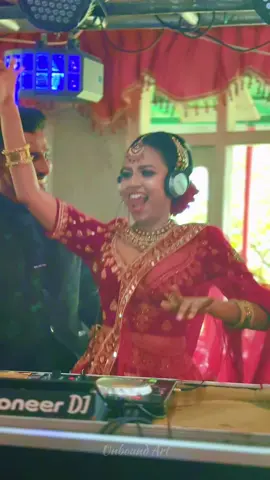 DJ BRIDE  #wedding #girl #bride #look #million #viwes #photography #dressing 
