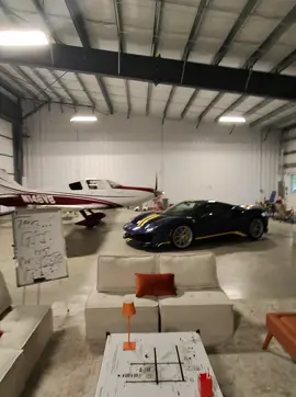 Hangar set up 🔥 #pilot #aviation #ferrari #upintheair #miami 