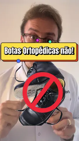 🥾 Botas Ortopédicas: Quando Usar? 🦶 No passado, era comum vermos crianças usando botas ortopédicas para corrigir problemas nos pés, como pés planos ou alterações na pisada. 🕰️ Elas eram uma das poucas opções disponíveis para ajudar no alinhamento e no desenvolvimento adequado dos pés. Hoje em dia, com o avanço da medicina e da tecnologia, entendemos que muitas dessas condições podem se resolver de forma natural, à medida que a criança cresce. 🚸 Além disso, temos tratamentos mais modernos e menos invasivos, como exercícios específicos e palmilhas personalizadas, que se adaptam melhor à necessidade de cada criança. 🏃‍♀️ As botas ortopédicas ainda são usadas em alguns casos específicos, mas são menos frequentes. Elas podem ser indicadas para problemas mais graves, onde é realmente necessário um suporte adicional para os pés. 🌟 A decisão de usá-las deve ser sempre feita em conjunto com um ortopedista pediátrico, que avaliará o melhor tratamento para o seu pequeno.  #ortopedia #medicinanatural #ortopediapediatrica #ortopediainfantil 