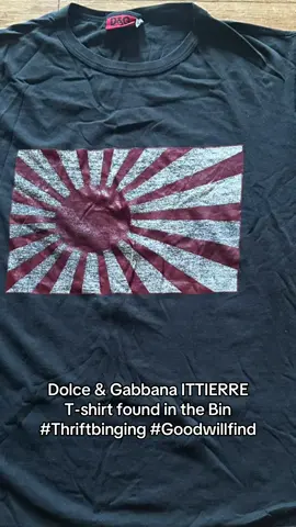 #Thriftbinging#dolcegabbana #highfashiontiktok #fashion #thrifted #thriftwithme #goodwill #goodwillbins #haul #tiktokshop #sustainablefashion #Runway 