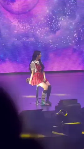 mbih padahal bisa loh duduk doang☹️🤍🤍 #sinb #gfriend #gfriend여자친구 #kpopfyp #zyxbca #fyp