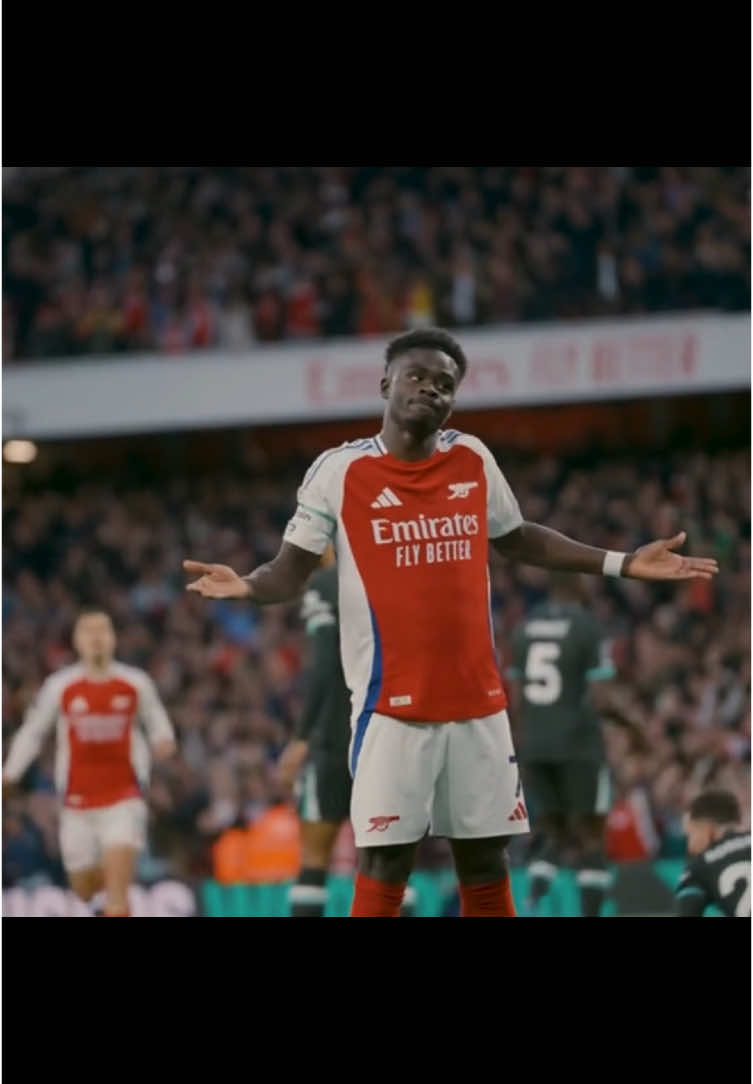 افضل جناح في العالم راجع لكم #saka #arsenal 