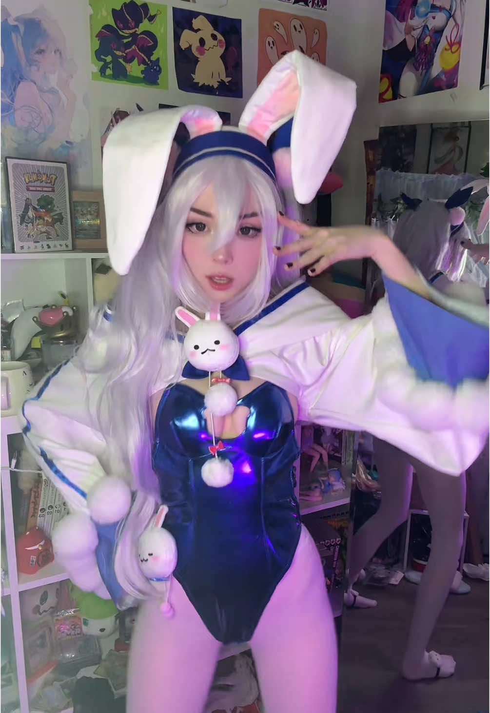 does anyone want me to show my Pokemon cards #azurlane #azurlanecosplay #azurlanegame #azurlanelaffey #laffey #affeycosplay #cosplay #cosplayer #cosplaygirl #uwowo #uwowocosplay