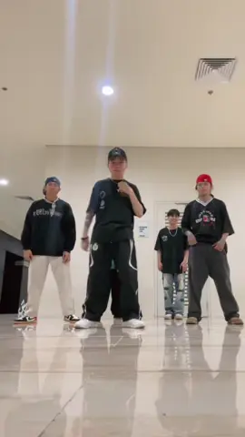 Dale. Dc by @itskevinantiquera 🙌 @GAT  @Khalifa Boi 😎🤙🏽 @Kokokrunch  #dalengdale #dalengdalechallenge #dance #dancechallenge #gat #fyp 